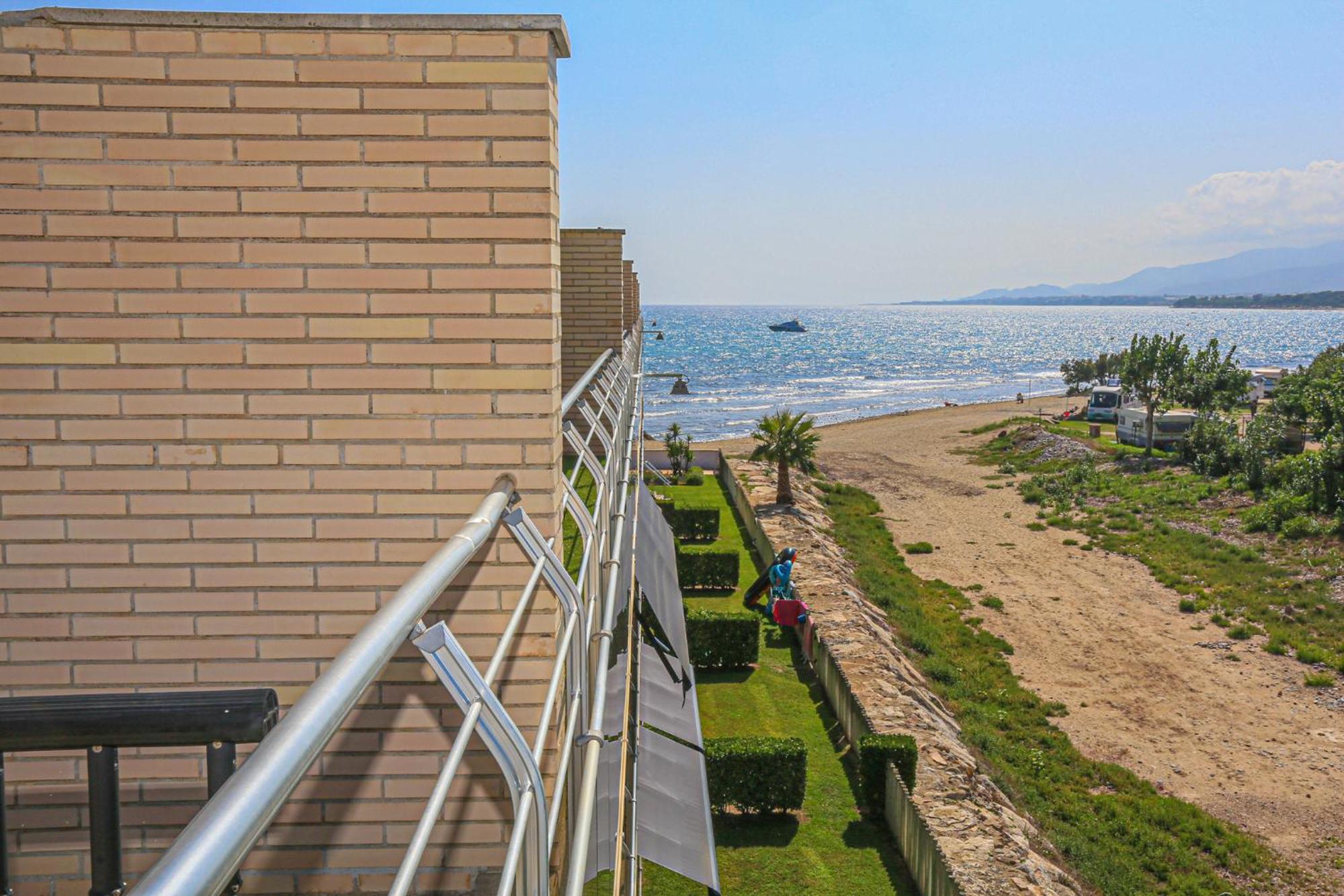 Di Mare Litoral Costa Dorada - Only Families Daire Mont-roig del Camp Dış mekan fotoğraf